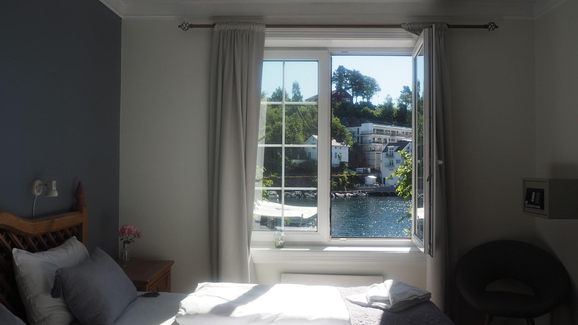 Tvedestrand Fjordhotell - Unike Hoteller 外观 照片